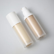 Load image into Gallery viewer, Feather Lite Liquid foundation
